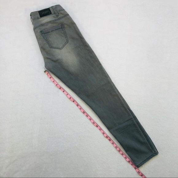 ZCO Jeans, Size 3 - Picture 10 of 12